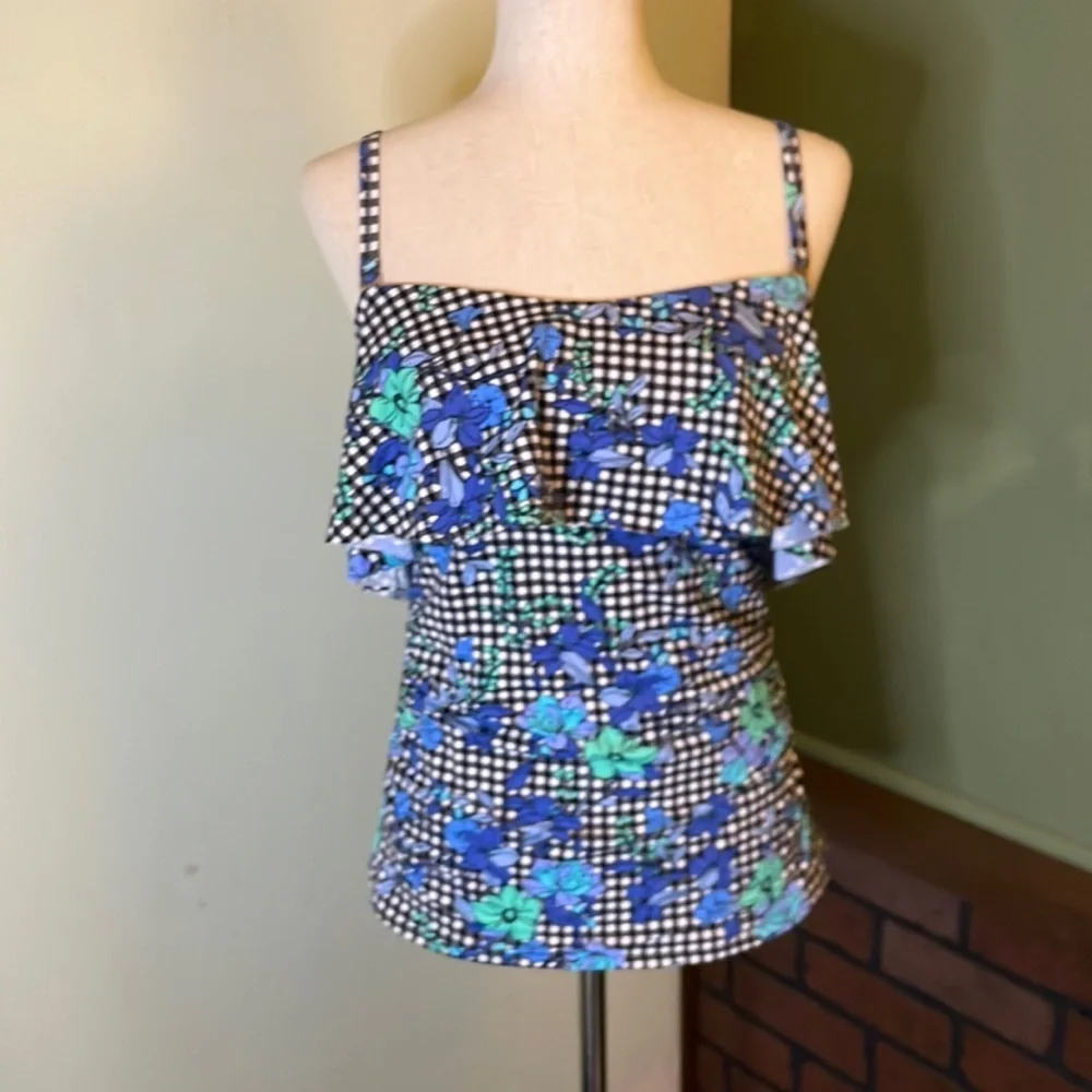 6 Lands End Tankini Swim Top A06 6522‎